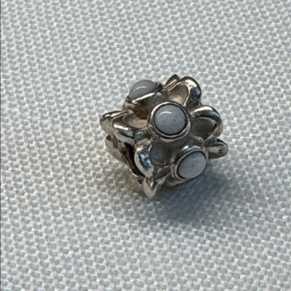 Pandora Forget Me Not White Agate Charm Silver OS